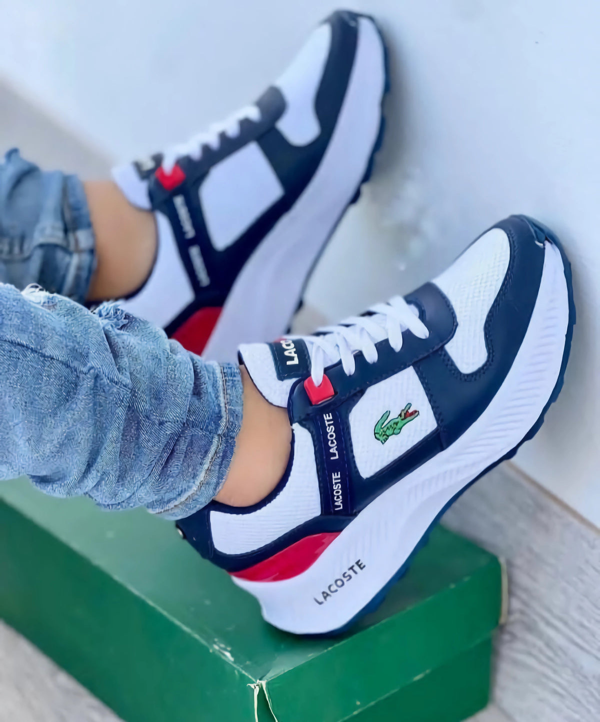 LC™ Everyday Motion Sneakers